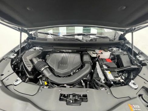 New 2026 Chevrolet Traverse RS w/ LPO, Floor Liner Package image 16