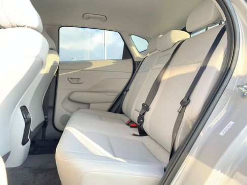 Used 2025 Hyundai Kona SEL image 25