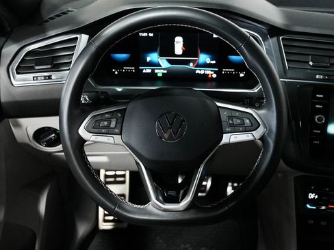 Used 2023 Volkswagen Tiguan SE R-Line AWD/4WD image 25