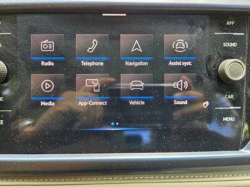 Used 2024 Volkswagen Taos SE AWD/4WD image 24