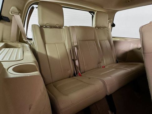 Used 2011 Ford Expedition XLT w/ 202A Rapid Spec Order Code image 29