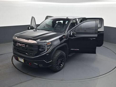 Used 2022 GMC Sierra 1500 AT4X AWD/4WD image 30