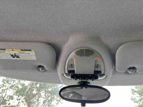 Used 2010 MINI Cooper Hardtop image 14