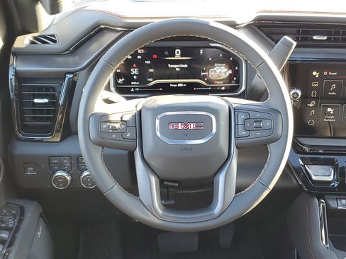 New 2025 GMC Sierra 2500 AT4 w/ AT4 Premium Plus Package image 11