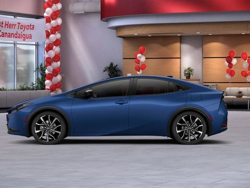 New 2026 Toyota Prius Plug-In Hybrid image 4
