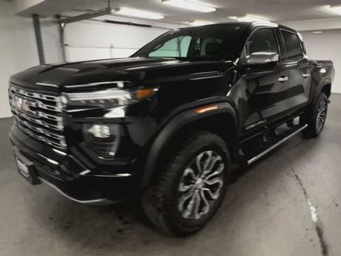 Certified 2024 GMC Canyon Denali AWD/4WD image 4