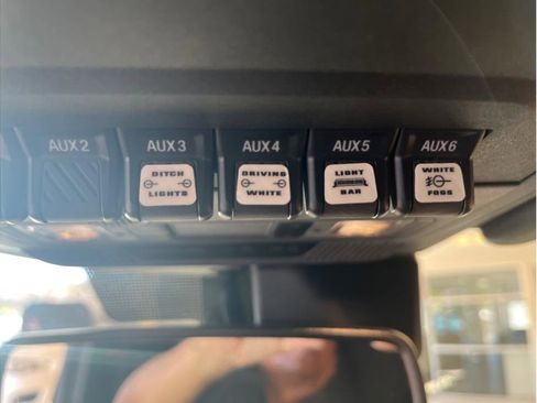 Used 2022 Ford Bronco Outer Banks image 28