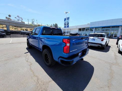 Used 2022 Chevrolet Silverado 1500 RST AWD/4WD image 6