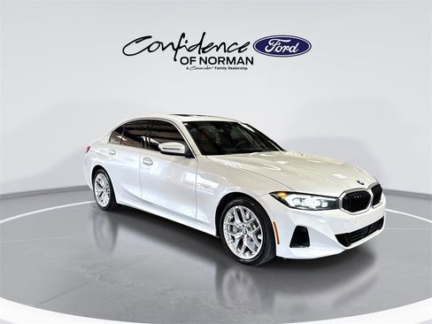 Used 2025 BMW 330i Sedan image 11
