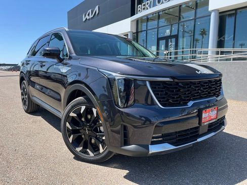 New 2025 Kia Sorento EX w/ Panoramic Sunroof Package image 1