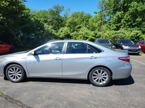 Used 2015 Toyota Camry XLE FWD image 5