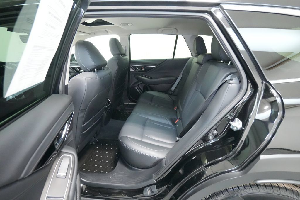 Used 2023 Subaru Outback Limited AWD/4WD image 26