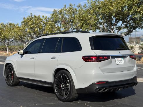 Used 2024 Mercedes-Benz GLS 63 AMG 4MATIC image 7