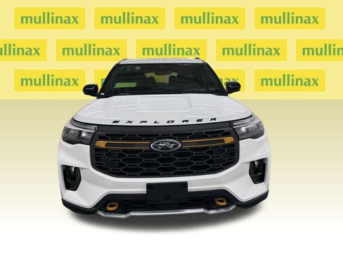 New 2026 Ford Explorer Tremor w/ Tremor Convenience Package image 15