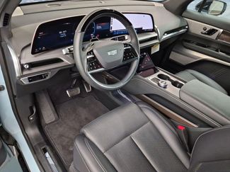 Certified 2026 Cadillac Vistiq Premium Luxury AWD/4WD video 2