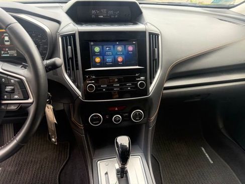Used 2020 Subaru Crosstrek 2.0i Premium image 16