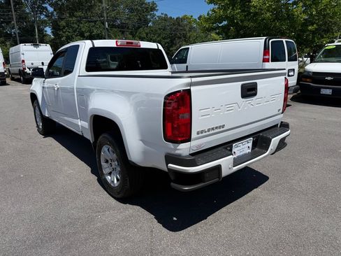 Used 2022 Chevrolet Colorado LT w/ Fleet Safety Package RWD image 10