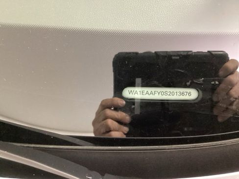 Certified 2025 Audi Q5 2.0T Premium Plus w/ Premium Plus Package image 16