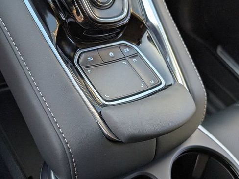 Certified 2025 Acura RDX SH-AWD w/ Advance Package image 32