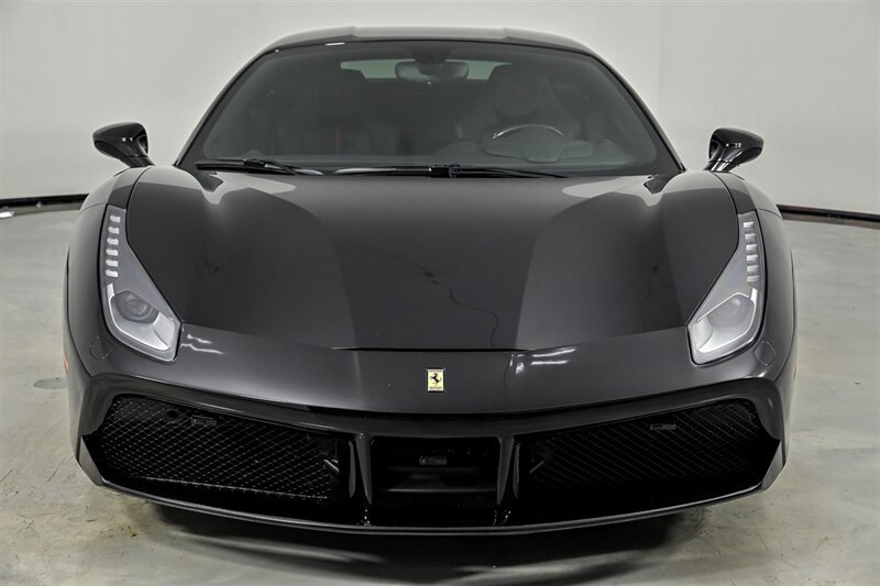 Used 2016 Ferrari 488 GTB RWD image 4