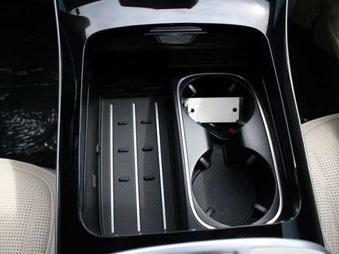 Used 2024 Mercedes-Benz S 63 AMG S image 24