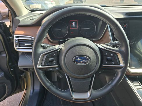 Used 2021 Subaru Outback Touring w/ Popular Package #2 image 14