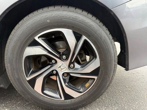 Used 2017 Honda Accord LX image 12