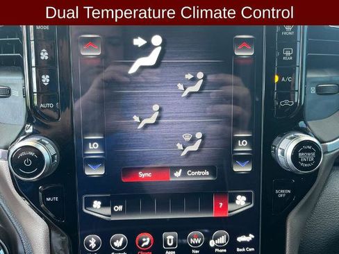 Used 2021 RAM 1500 Laramie AWD/4WD image 20