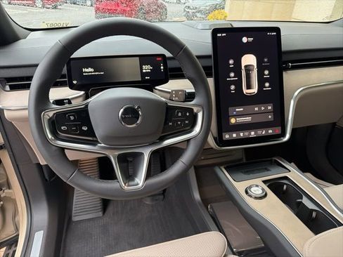 New 2025 Volvo EX90 Ultra image 14