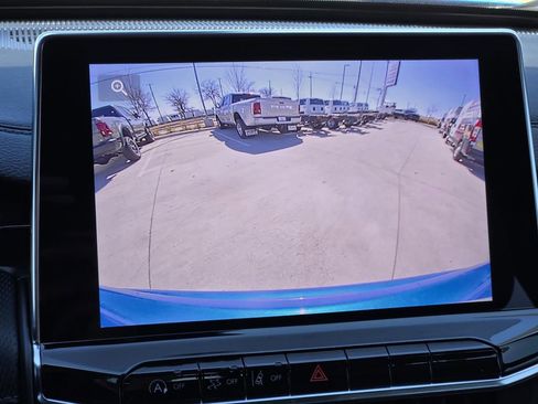 New 2026 Jeep Compass Latitude image 17