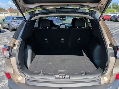 Certified 2020 Ford Escape SE AWD/4WD image 11