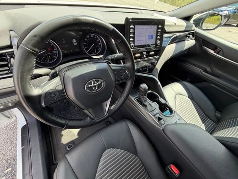 Used 2023 Toyota Camry SE w/ Cold Weather Package AWD/4WD image 18