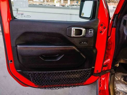 Used 2021 Jeep Gladiator Mojave AWD/4WD image 25