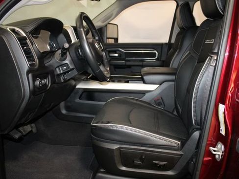 Used 2023 RAM 2500 Laramie AWD/4WD image 7