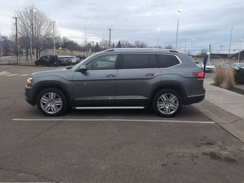 Used 2019 Volkswagen Atlas SEL Premium image 3