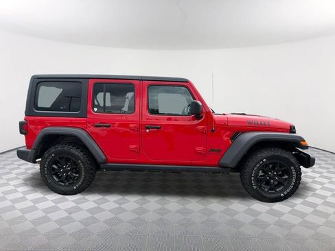 Used 2023 Jeep Wrangler Unlimited Sport AWD/4WD image 4