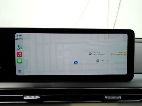 Used 2024 Genesis GV60 RWD image 12