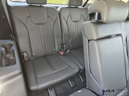 Certified 2025 Kia Sorento S w/ Panoramic Sunroof Package FWD image 15