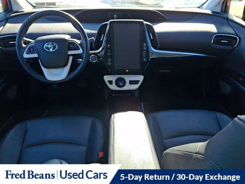 Used 2017 Toyota Prius Prime Advanced image 15