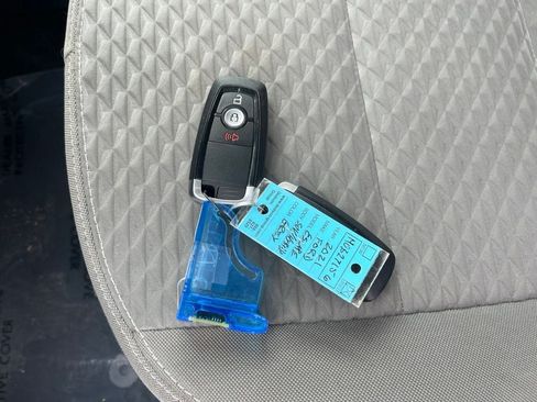 Used 2021 Ford Escape SE AWD/4WD image 24