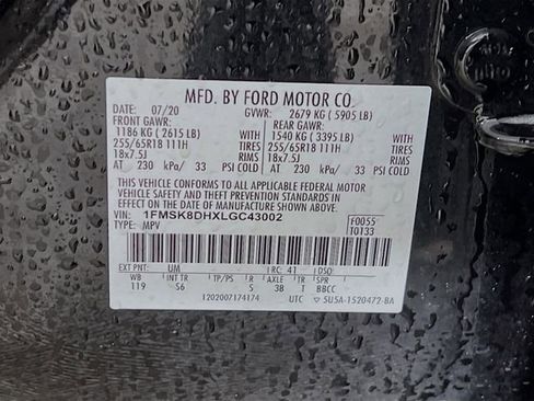 Used 2020 Ford Explorer XLT w/ Equipment Group 202A image 9