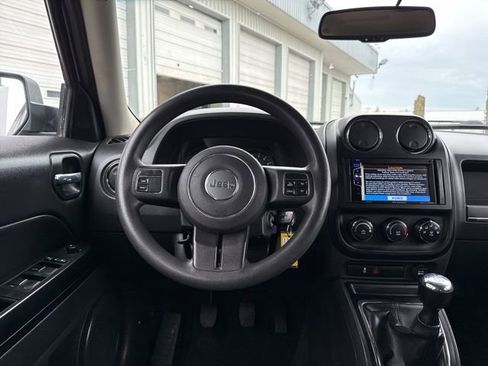 Used 2013 Jeep Patriot Sport w/ PWR Value Group image 16