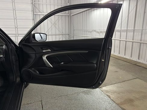 Used 2012 Honda Accord EX image 21