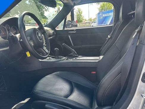 Used 2014 MAZDA MX-5 Miata Grand Touring w/ Premium Package RWD image 11