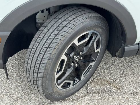 Used 2024 Ford Bronco Sport Outer Banks AWD/4WD image 39