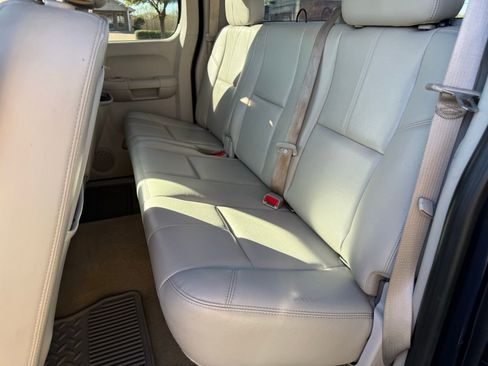 Used 2010 Chevrolet Silverado 1500 LTZ w/ Convenience Package image 13