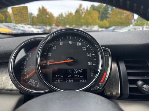 Used 2020 MINI Cooper S w/ Signature Upholstery Package image 19