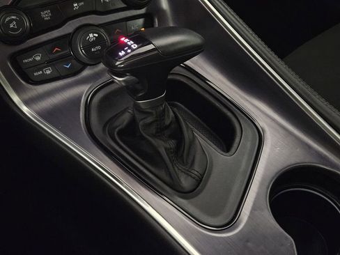 Used 2015 Dodge Challenger R/T w/ Quick Order Package 28B R/T image 17