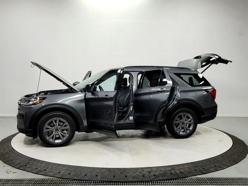 New 2026 Ford Explorer Active image 12