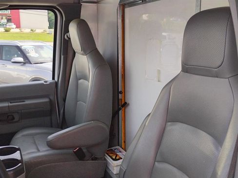 Used 2019 Ford E-350 and Econoline 350 Super Duty w/ Power Windows & Locks Group RWD image 14